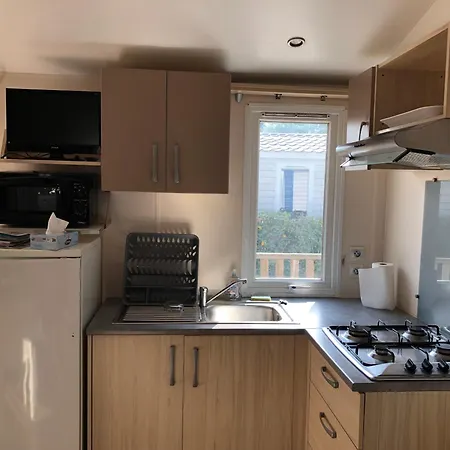 Kemping Mobilhome 3 4 Etoiles *