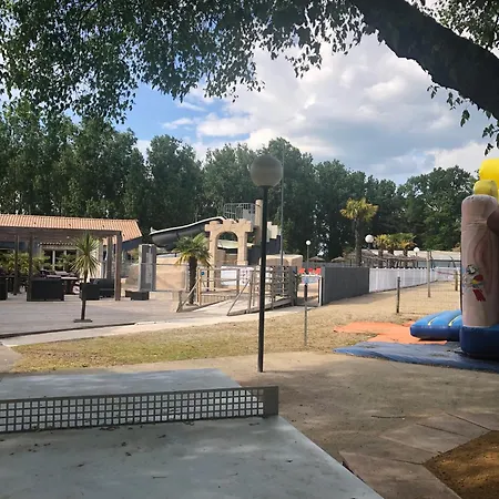 Mobilhome 3 4 Etoiles Kemping *